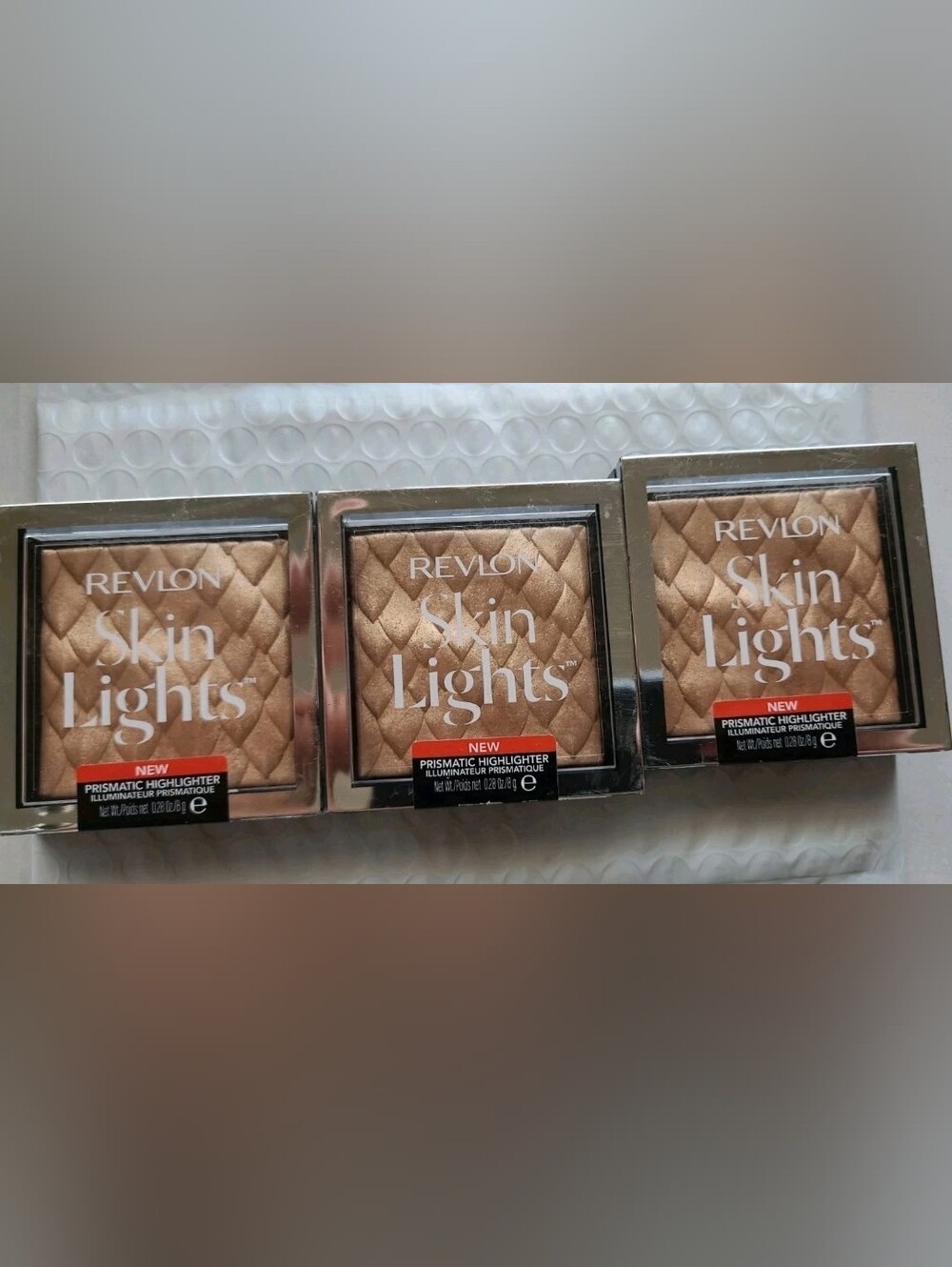 Revlon Skin Lights Prismatic Highlighter — Shimmery Gold Tone